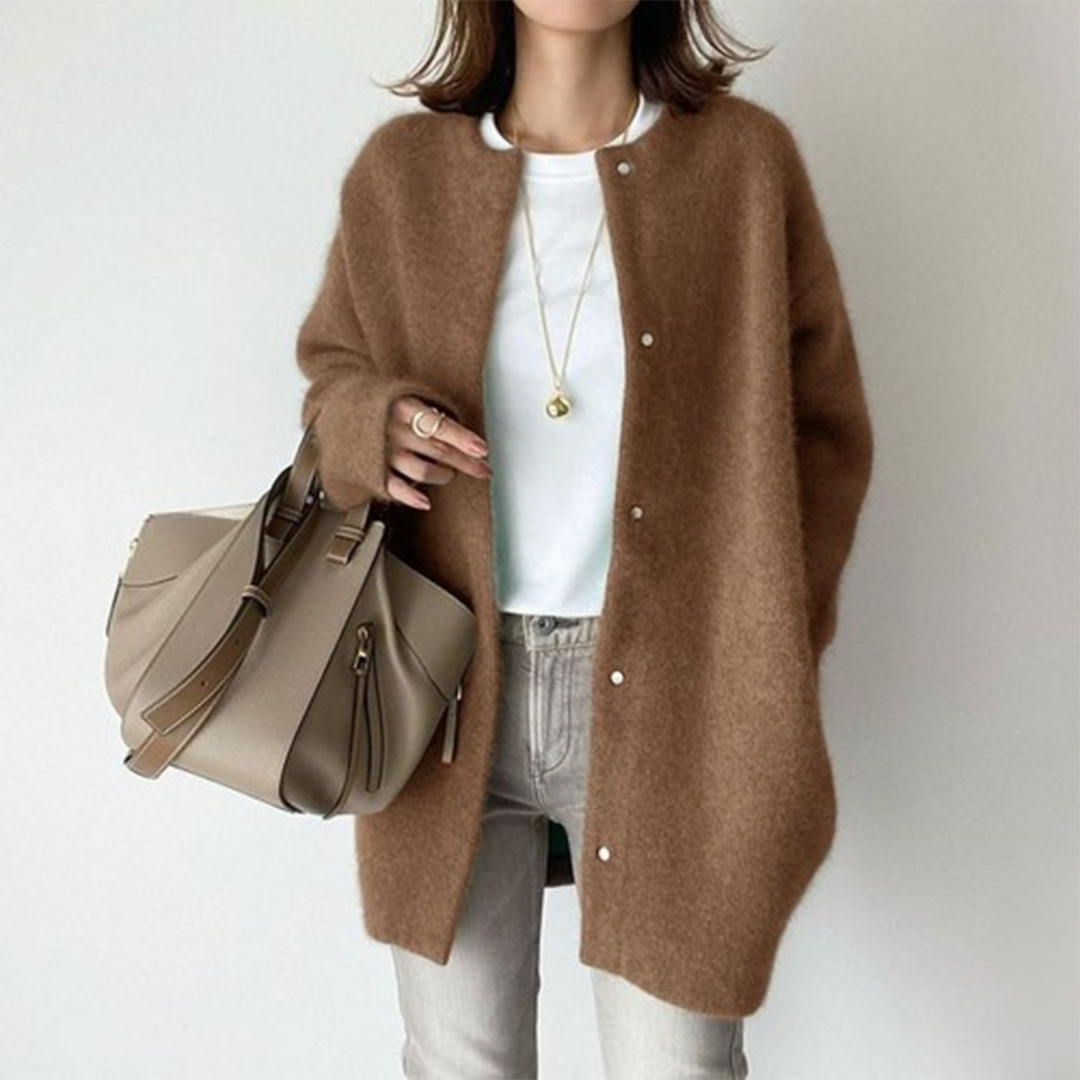 Amelia Gilet Femme Elegant – Cardigan Chic & Komfortabel i Højkvalitets Strik
