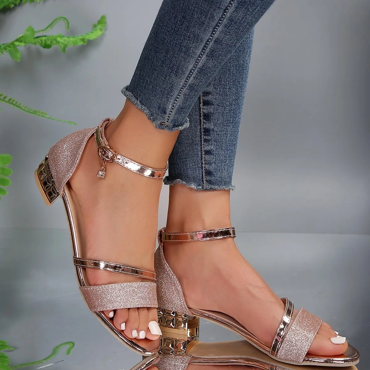 Sandalias Lori para Mujer – Sandalias de Verano Cómodas con Suela Ergonómica y Soporte
