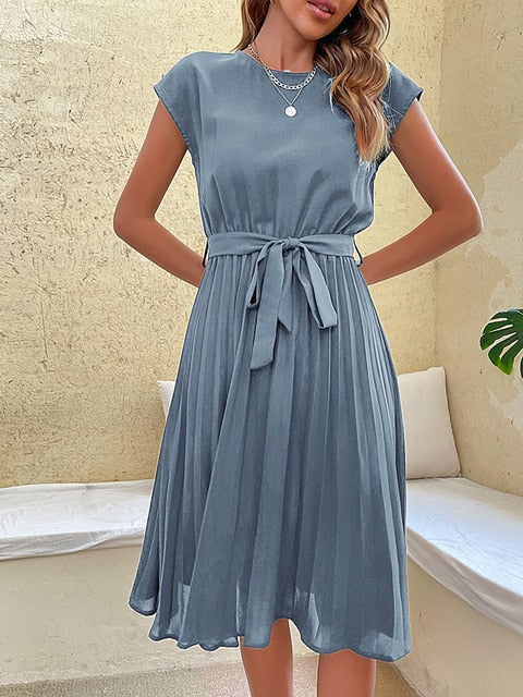 Feline Robe d’Été Élégante – Robe Légère et Féminine avec Coupe Fluide et Détails Raffinés