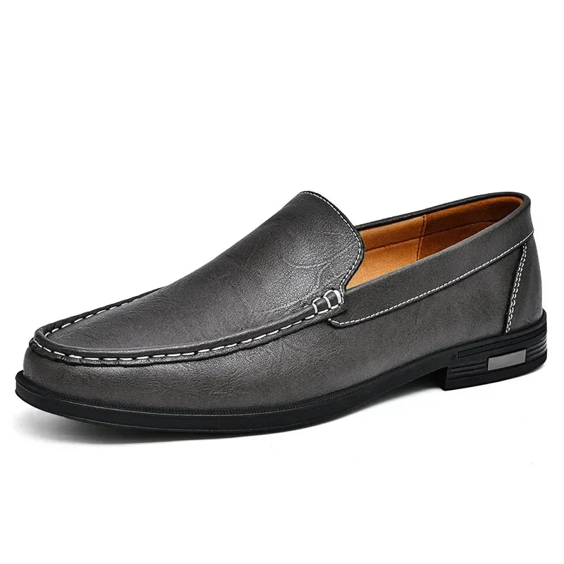 Mocassini in pelle da uomo Marcelo: eleganti e comodi per l'ufficio e lo stile casual chic