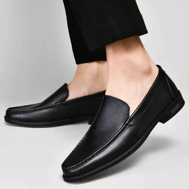 Mocassini in pelle da uomo Marcelo: eleganti e comodi per l'ufficio e lo stile casual chic