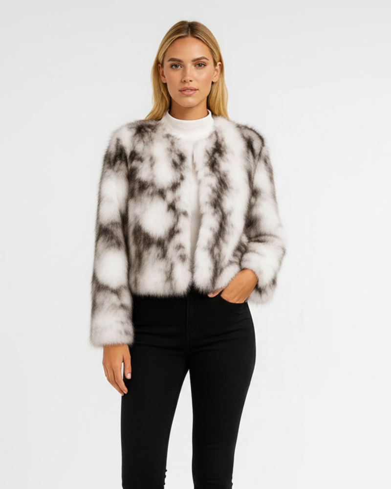 Norra Korte Damesjas van Namaakbont – Elegant en Glamoureus Wintervolume