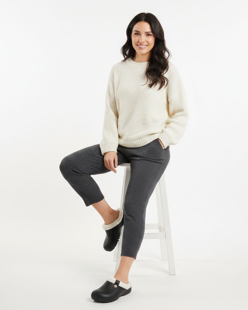 Gwen Briskey Varmere Dame Tresko – Komfortable Tøfler med Fôr for Innendørs og Utendørs Bruk