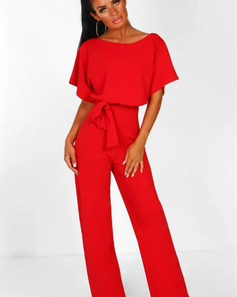 Delphine jumpsuit for dame – korte ermer, rund hals, elastisk midje og belte