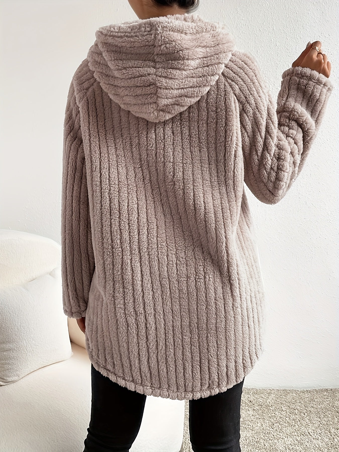 Felpa con cappuccio da donna in stile Teddy con maniche raglan e orlo curvo