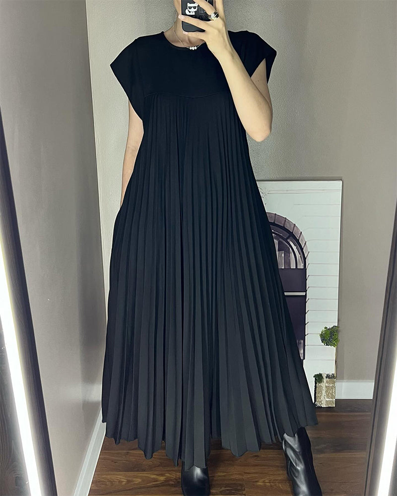 Mariana Robe Midi Dame – Elegant Plisseret Kjole uden Ærmer til Hverdag & Særlige Anledninger